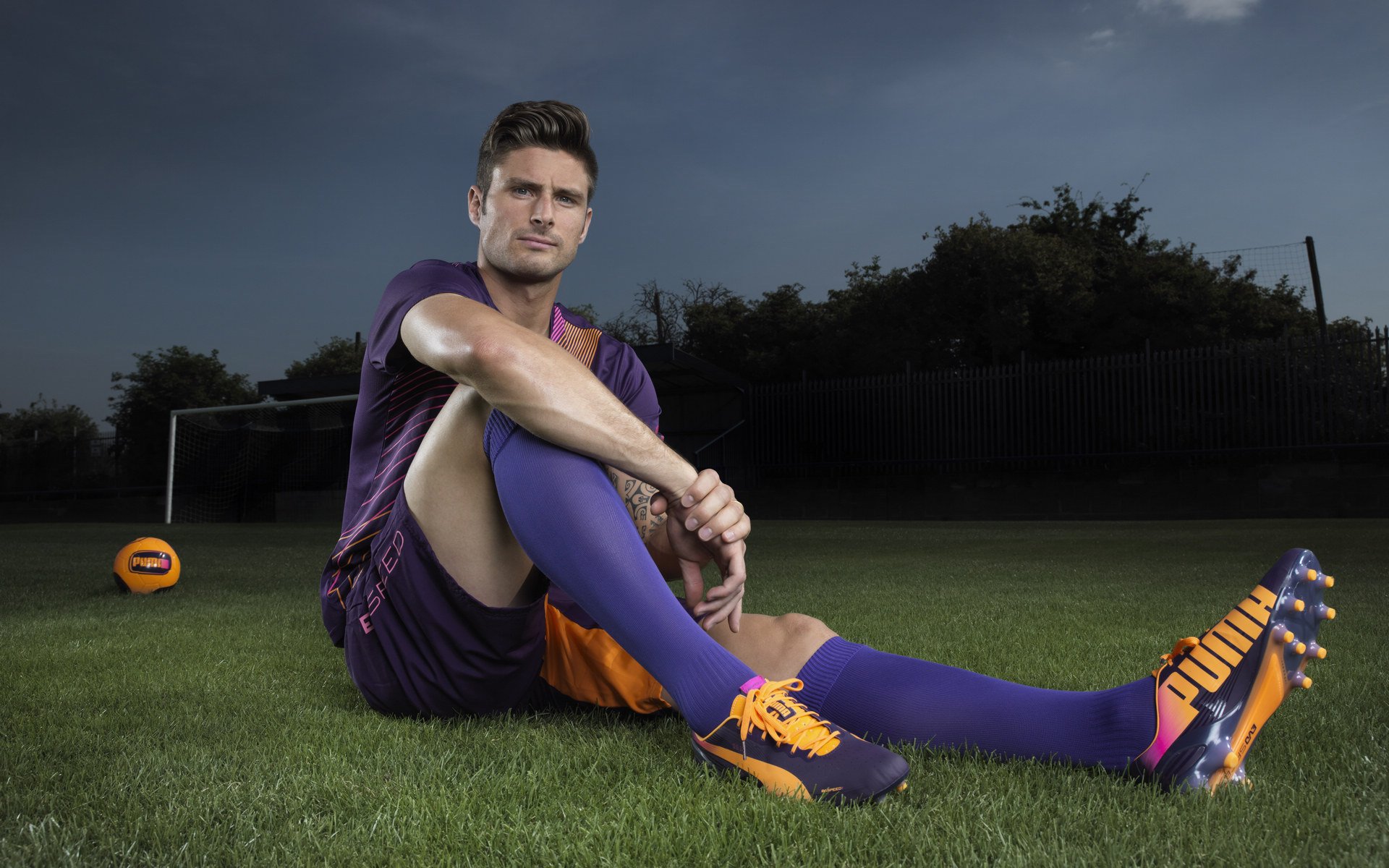 开云体育app-乌拉圭险胜尼斯，阿克成为关键先生